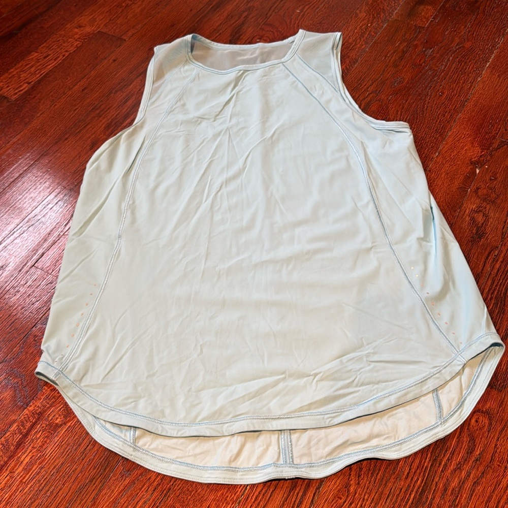 NWOT LULULEMON SCULPT TANK
